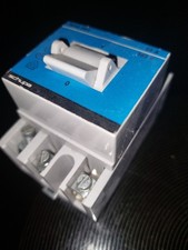 SCHUPA NAS 363 HAUPTSCHALTER / AUSSCHALTER 3-POLIG 63A/380V