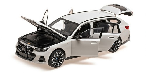 Minichamps bmw i5 m60 - minichamps,