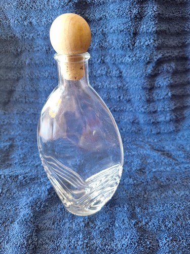 Whiskyflasche leer zum