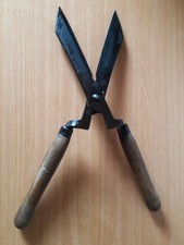Große,alte Heckenschere a.d.60igern DDR mit Hozgriffen.Spezialgehärtet.