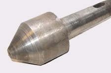 Mitlaufender Zentrierkegel