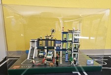 LEGO CITY: Police Station (7498)
