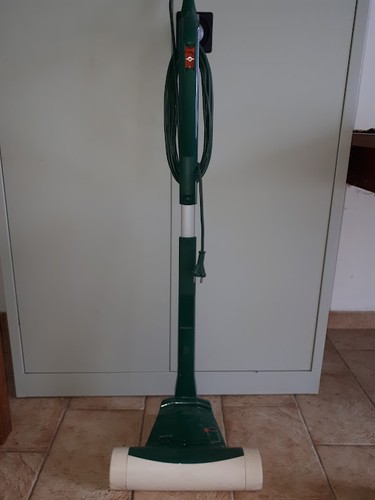 Vorwerk teppichreiniger kobold - teppichreiniger,
