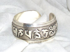 ARMBÄNDER / ARMREIFEN IN 4 DESIGNS MIT TYPISCH INDISCHEN MOTIVEN   OM DRACHE 