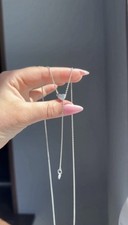 Aktuelle Halskette Krawatte