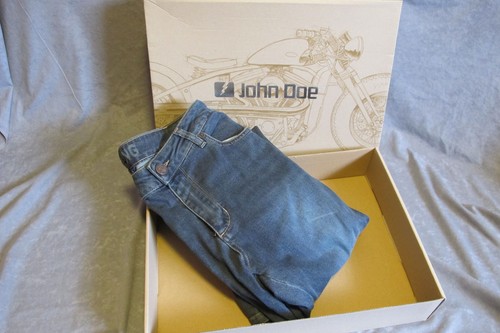 John doe pioneer mono - mono,