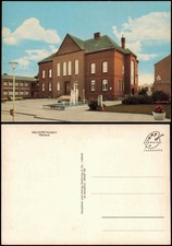 Ansichtskarte Meldorf Rathaus mit Brunnen und Sparkasse 1970
