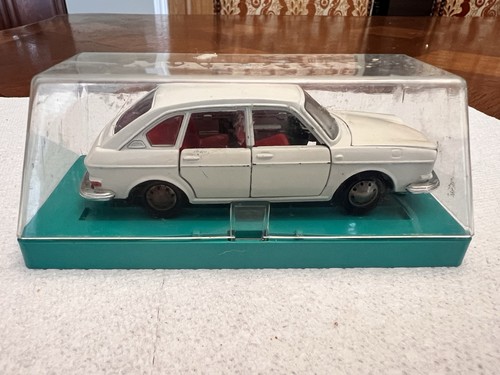 Marklin 1825 volkswagen 411 - marklin,