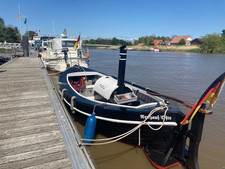 Tuckerboot ehermliger - tuckerboot,