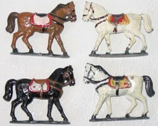 Antike, handbemalte, gegossene