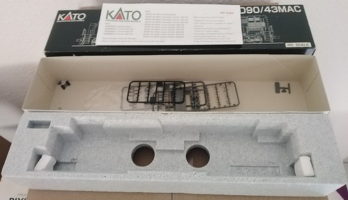 Kato 6354 in - kato, leerer