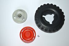 Anker Traktor DDR Spielzeug Ersatzteile rechtes Hinterrad mit Radkappe in rot #2