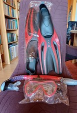 Schnorchelset Erwachsene mit Flossen, Brille und Schnorchel