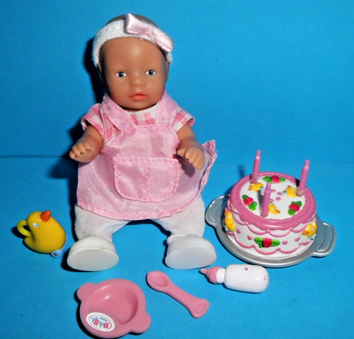 Miniworld baby born - %***miniworld,