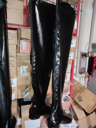 Handgefertigte gummi stiefel - handgefertigte,