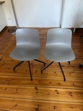 2 X Drehstuhl Hay About A chair grau schwarz Stuhl