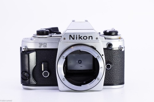 Nikon chrom 35mm film body - 35mm,