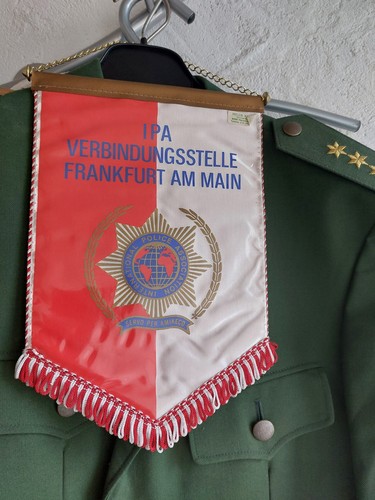 Polizei wimpel der ipa - der,