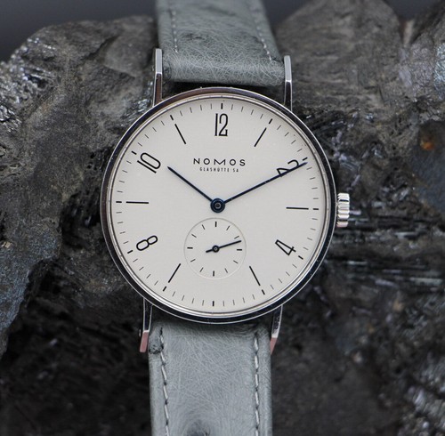 Nomos tangente designer - -,