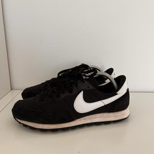Nike Air Pegasus 83 Herrensneaker – Gr. 44 – Schwarz/Weiß