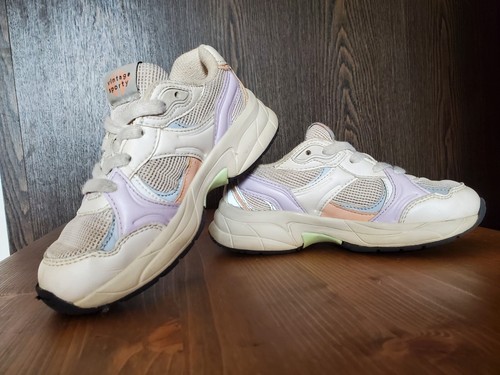 Sportschuhe von zara 30 - von,