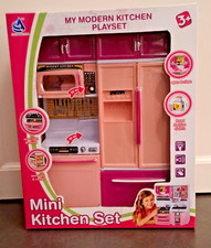 Puppenhaus Mini Kitchen Set Mikrowelle, Spülmaschine und Kühlschrank No. 5616