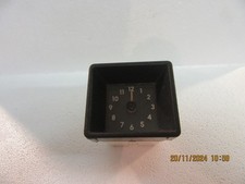 Opel Kadett E Analoguhr Mittelkonsole