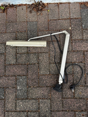 Waldmann arbeitslampe aus - waldmann,