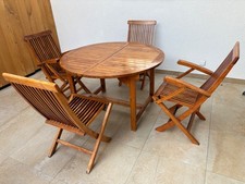 Ausziehbarer Teakholztisch mit 4 klappbaren Stühlen - gepflegt, gebraucht