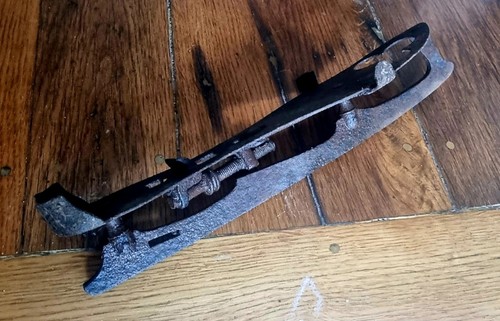 Antiker schlittschuh kufen - antiker,