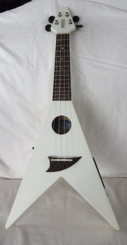 Mahalo flying white - v,