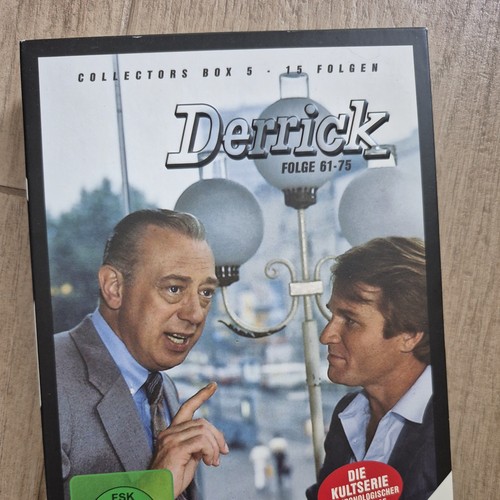 Derrick collectors box - -,
