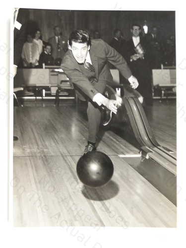 Michael halliday bowling - halliday,