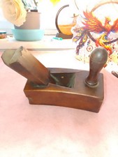 Handhobel aus Holz, Etwas