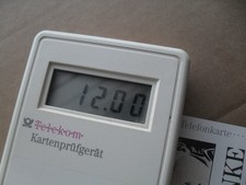 Biete ein gebrauchtes Telekom-Telefonkartenlesegerät, gut erhalten.