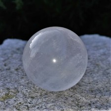 BERGKRISTALL  Kugel Nr.X