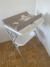 Babywanne mit Wickeltisch