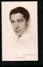 Schauspieler Anthony Stohr mit neutralem Blick, Ansichtskarte 