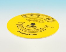 Kodak HB - Tages- und Kunstlicht - Belichtungstabelle - (31529)