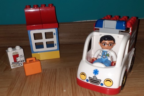 Lego duplo krankenwagen - krankenwagen, 10527