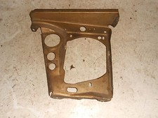 Haler Halteblech Scheinwerfer Volvo 240 GL Bj.1982 rechts