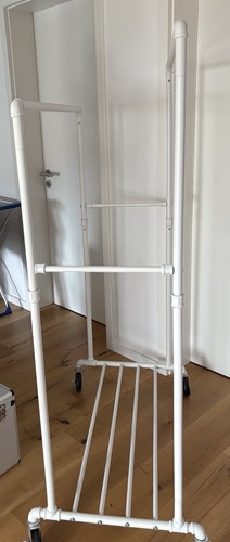 Kleiderständer auf rollen - auf,