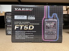 Yaesu FT5DR 5W C4FM/FM