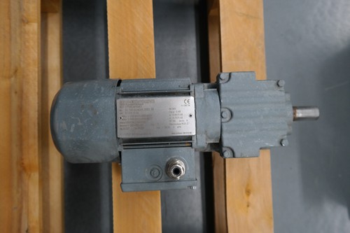 Sew stirnrad getriebemotor - stirnrad,