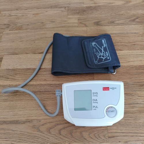 Boso medicus uno - uno, |