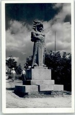 51679111 - Roznov Denkmal