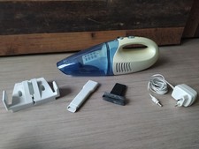 Clatronic Handstaubsauger mit Zubehör