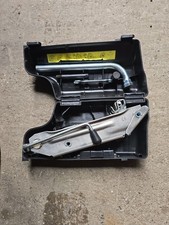 Audi A6 4B Bordwerkzeug