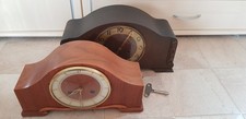 Konvolut: 2 Kamin-Uhren  / Kommoden-Uhren jeweils mit Glockenspiel Franz Hermie