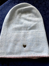 Zwillingsherz Beanie hellgrau mit Herzchen, Fleece Futter - 30cm wie neu